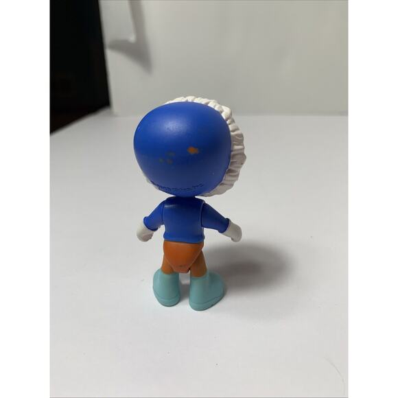 Kideo - BLIPPI - In Winter Jacket and Gloves - Toy Figure, Movable Limbs - 2.75" - Picture 3 of 5